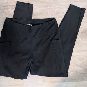 Jockey 7/8 Black Leggings
